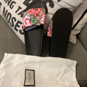 Gucci slides
